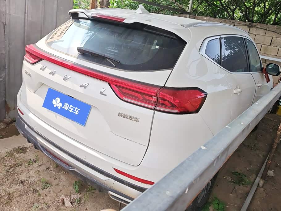 Haval Haval H6 1.5 л 2024 г. Белый, пробег 27000 км