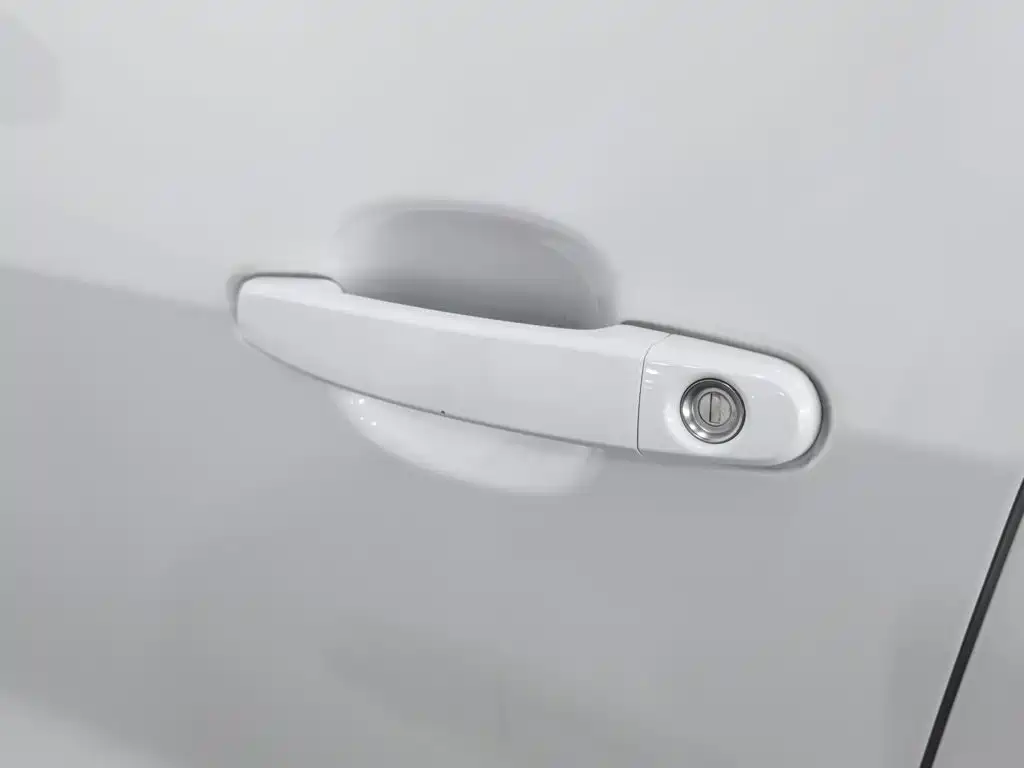 Changan New Energy E-Pro — миниатюра 18