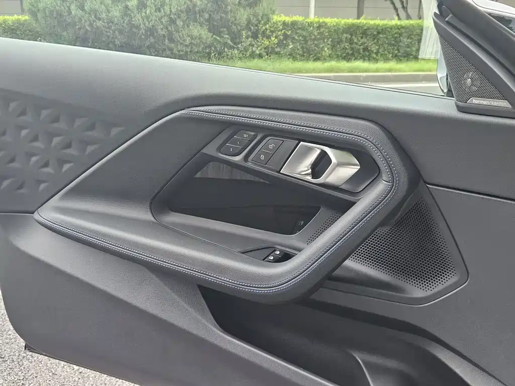 BMW M240i — миниатюра 17