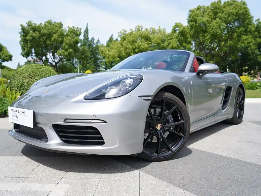 Купить Porsche 718