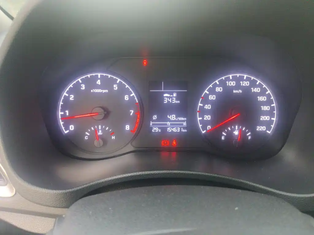 Hyundai Verna — миниатюра 5