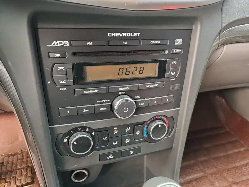 Chevrolet Epica — миниатюра 13
