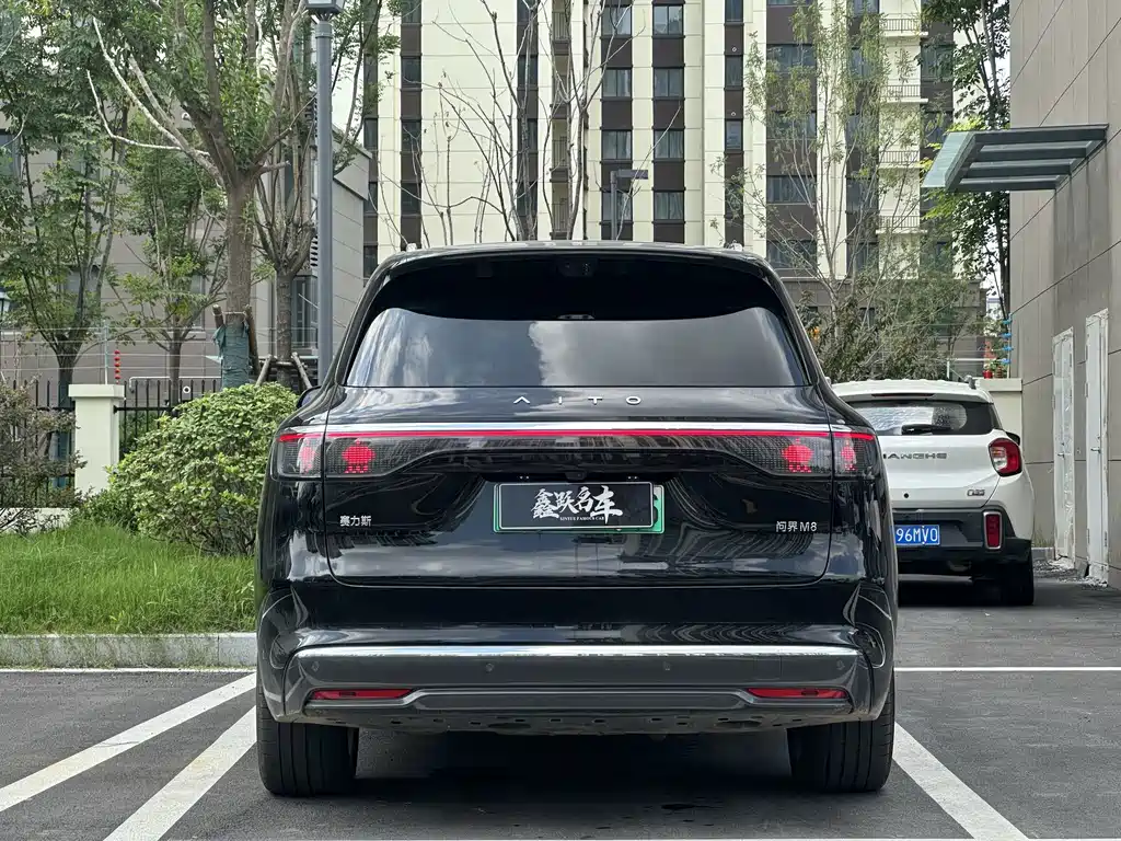 AITO AITO M8 — миниатюра 8