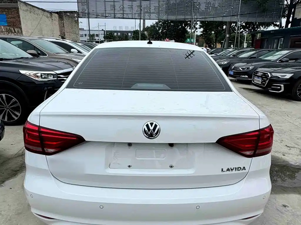 Volkswagen Lavida — миниатюра 14