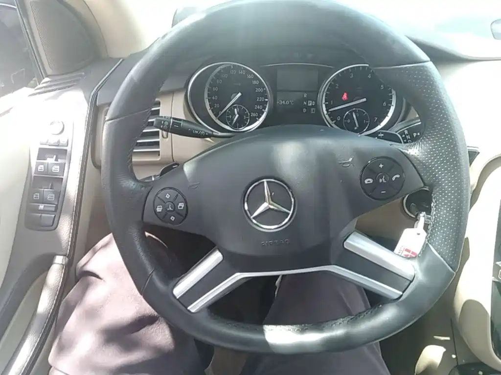 Mercedes-Benz R-Class — миниатюра 11
