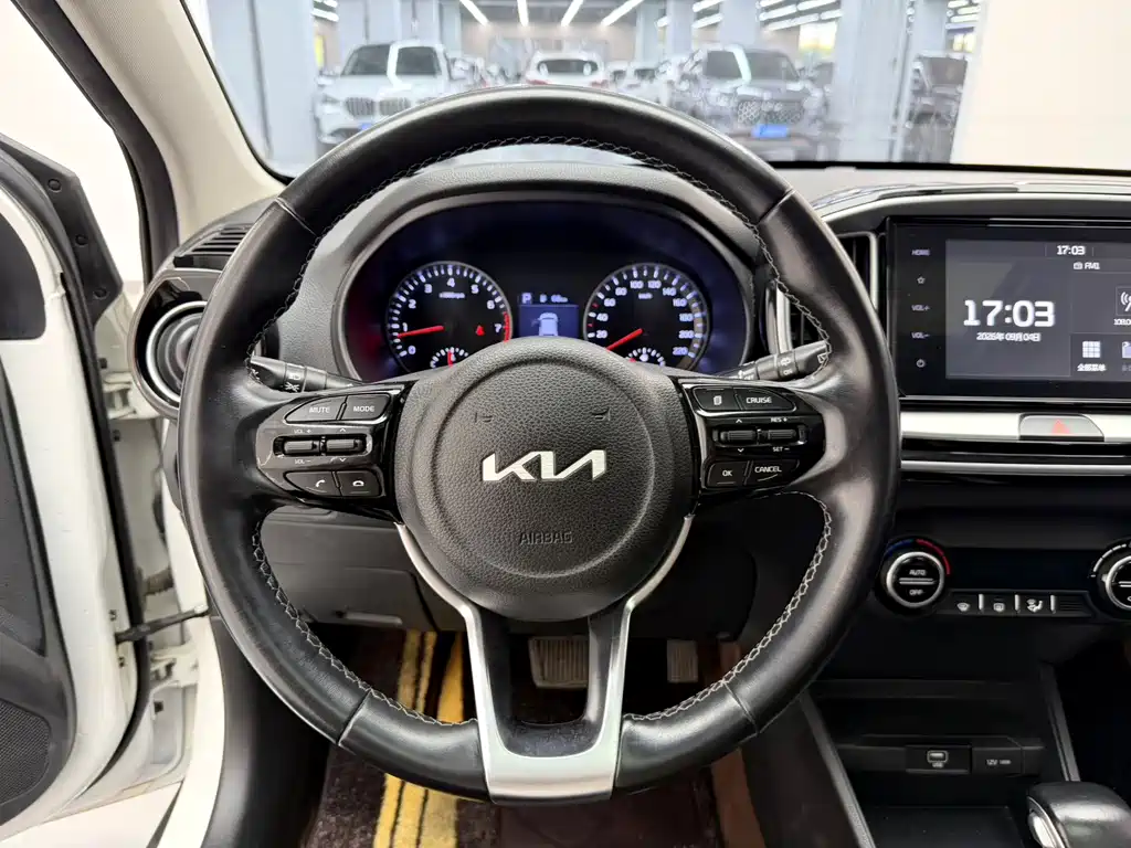 Kia KX1 — миниатюра 14