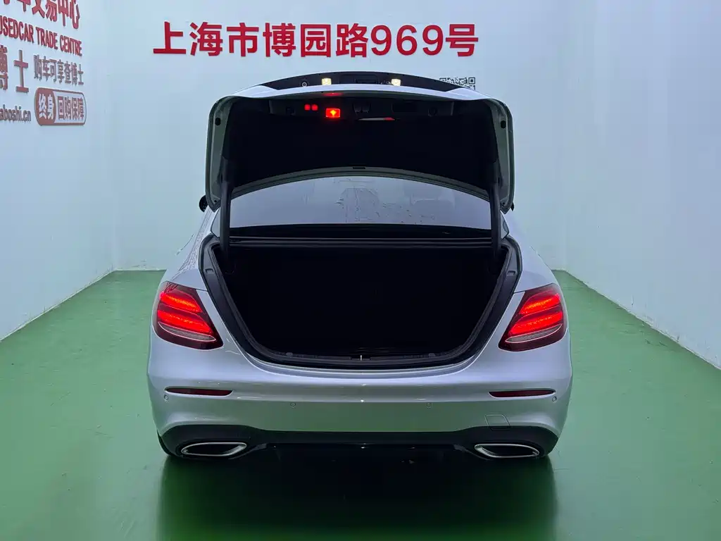 Mercedes-Benz E-Class — миниатюра 29