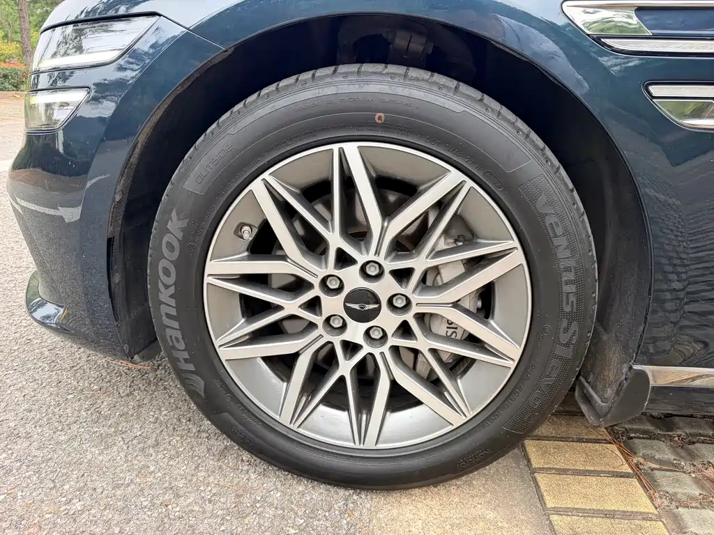 Genesis G80 — миниатюра 18