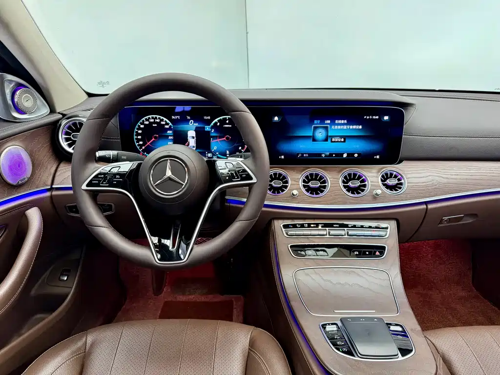Mercedes-Benz E-Class — миниатюра 18