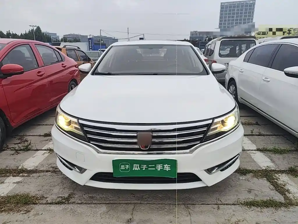 Roewe i6 Classic — миниатюра 3