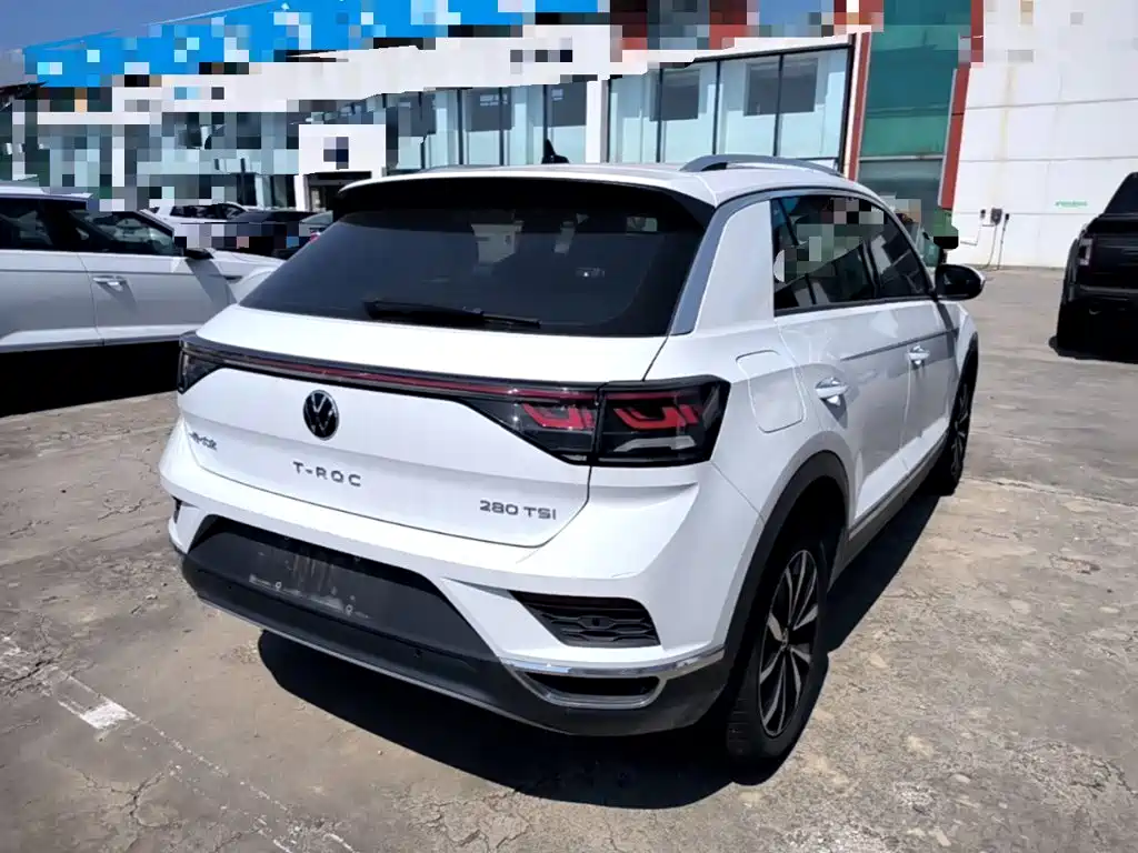 Volkswagen T-Roc — миниатюра 7