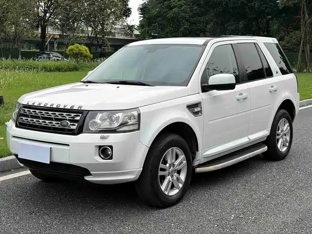 Land Rover Freelander 2