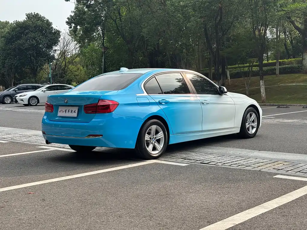 BMW 3 Series — миниатюра 9