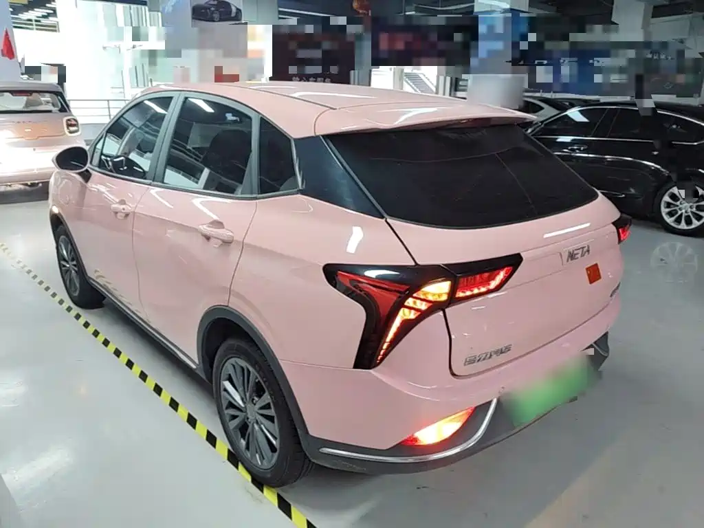 Neta V 2022 400 Lite