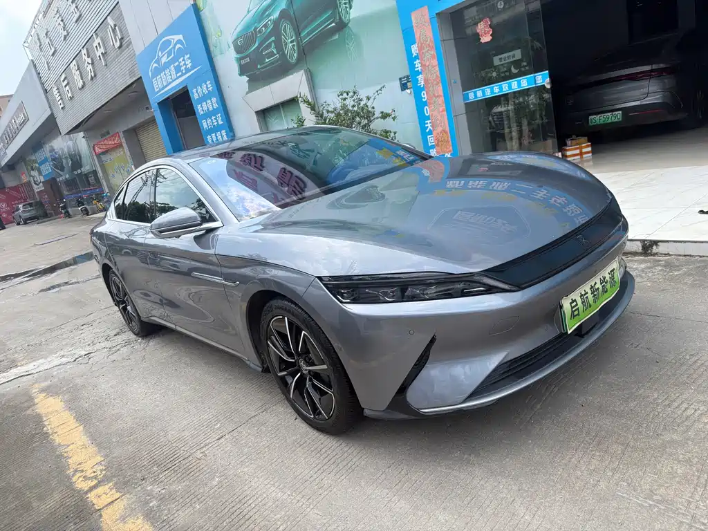 BYD Han — миниатюра 3