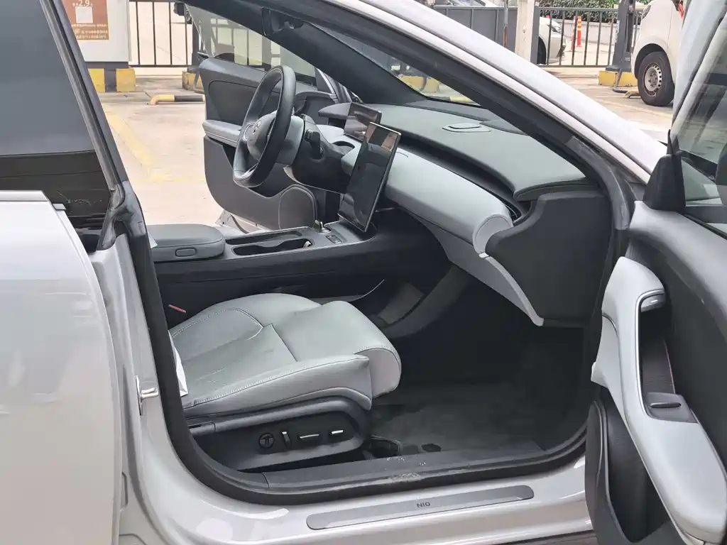 NIO ET5 2022 75kWh
