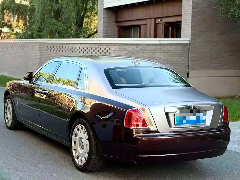 Rolls-Royce Ghost — миниатюра 2