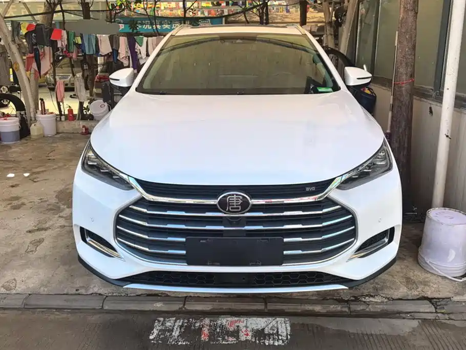 BYD TANG