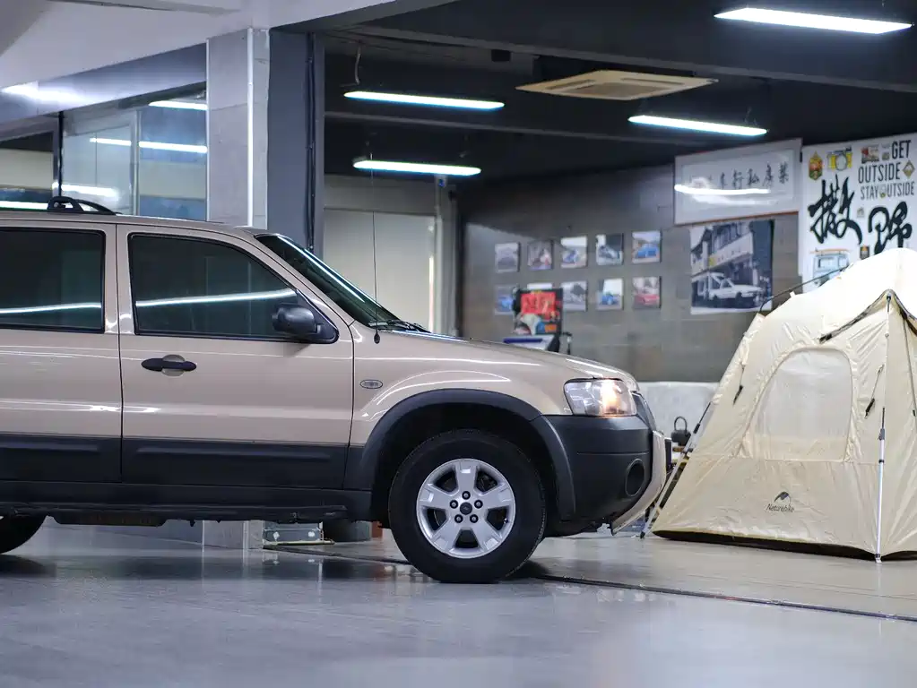 Ford Escape 2005 3.0 AT