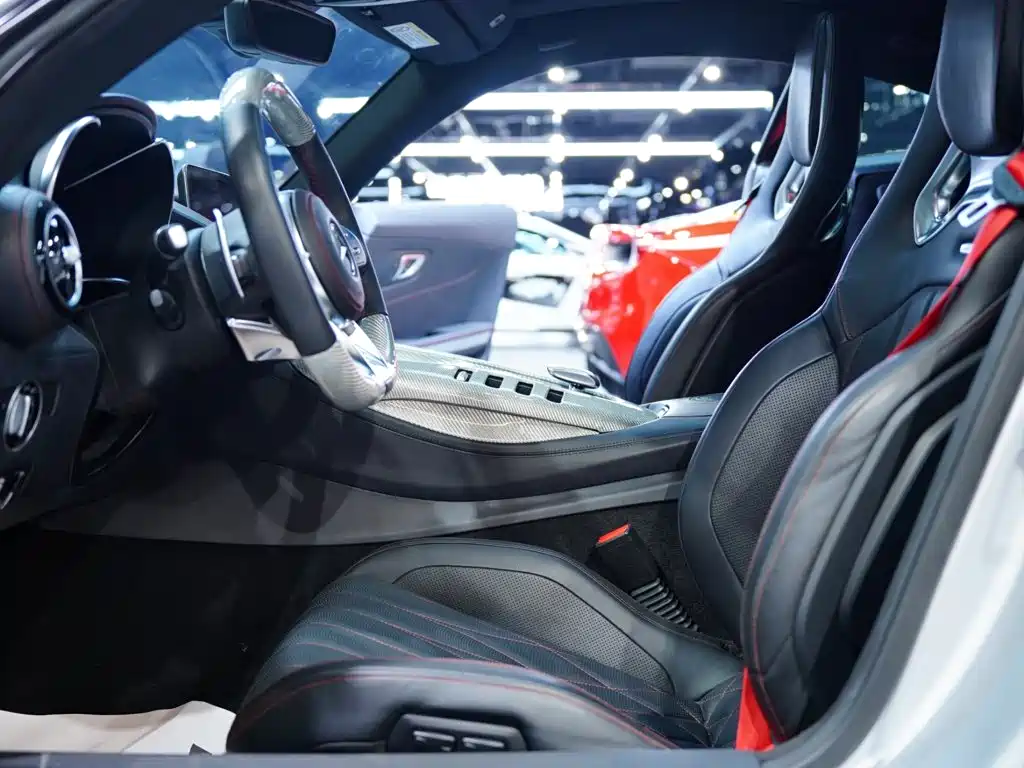 Mercedes-Benz AMG GT — миниатюра 16