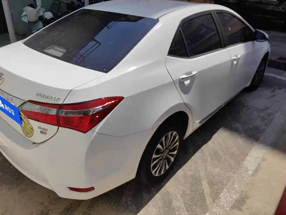 Toyota Corolla — миниатюра 3