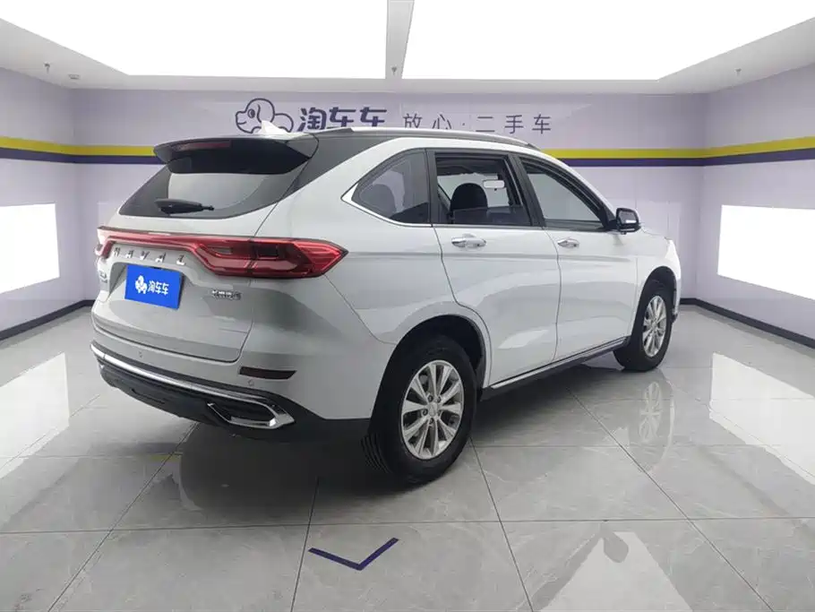 Haval M6 2021 PLUS 1.5T DCT Luxury