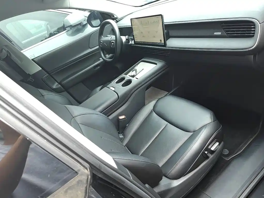 XPeng G6 — миниатюра 25