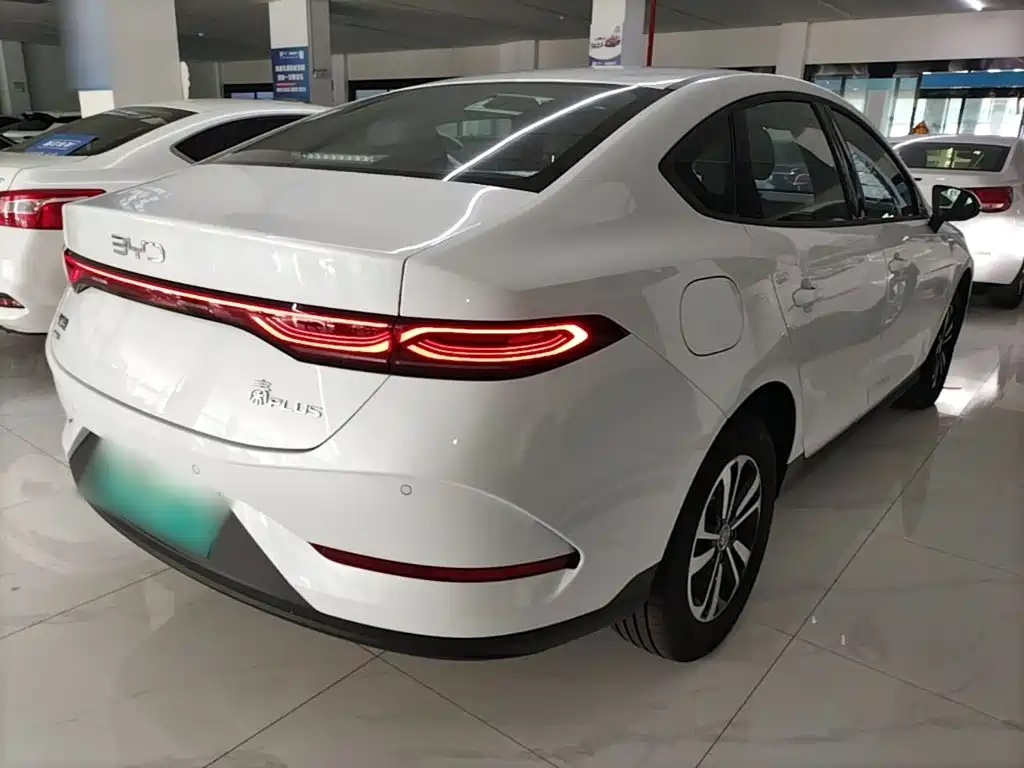 BYD Qin PLUS — миниатюра 7