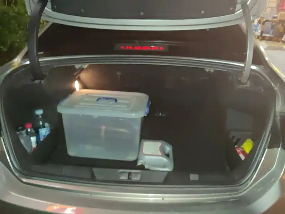 Citroen C4L — миниатюра 4