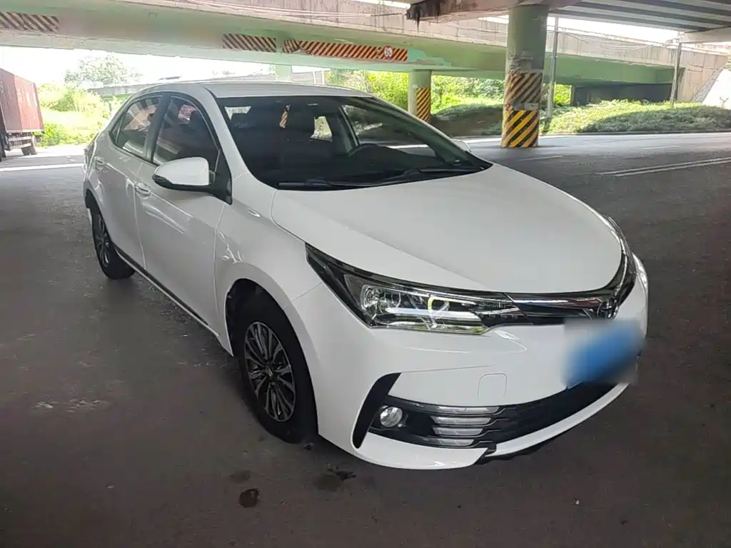 Toyota Corolla — миниатюра 4