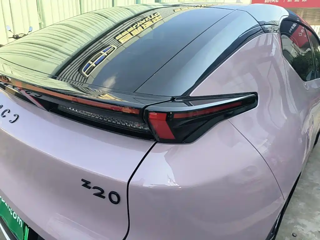 Lynk & Co Z20 — миниатюра 8