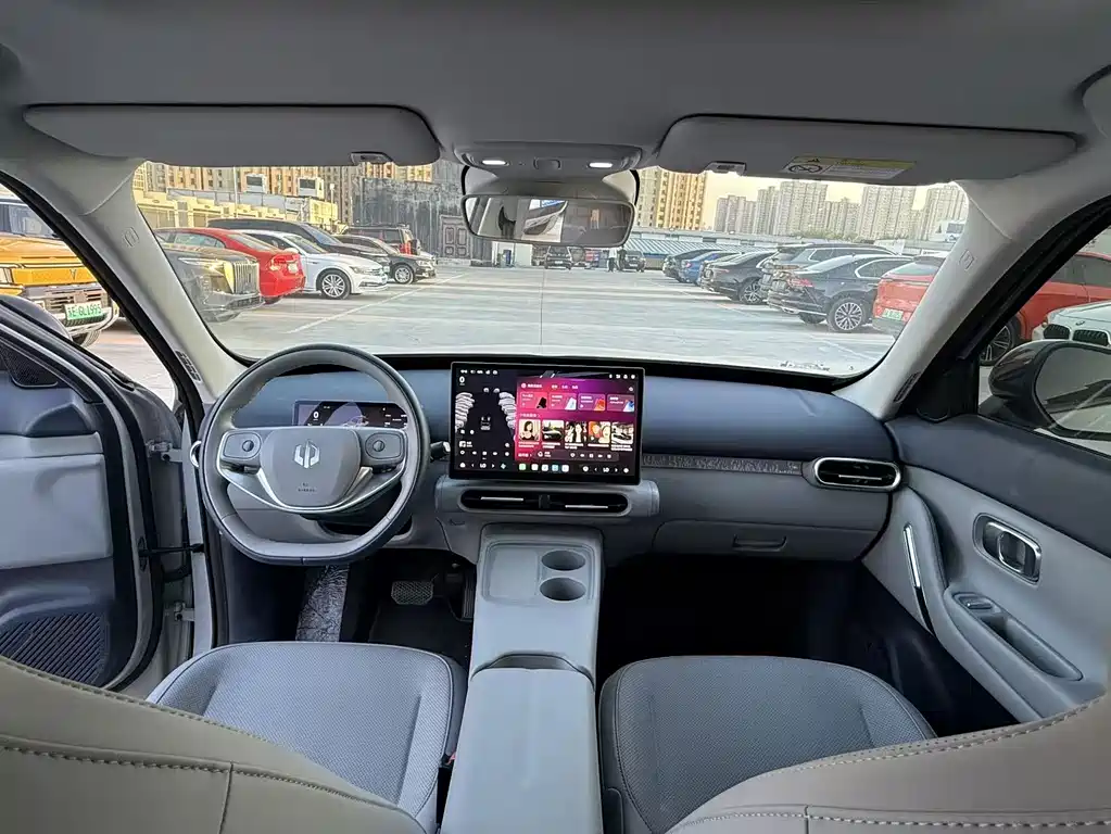 Leapmotor Leapmotor A10 — миниатюра 9
