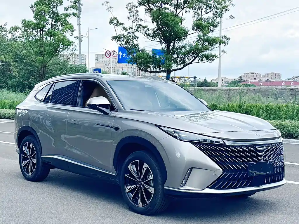 Roewe RX5 New Energy — миниатюра 3