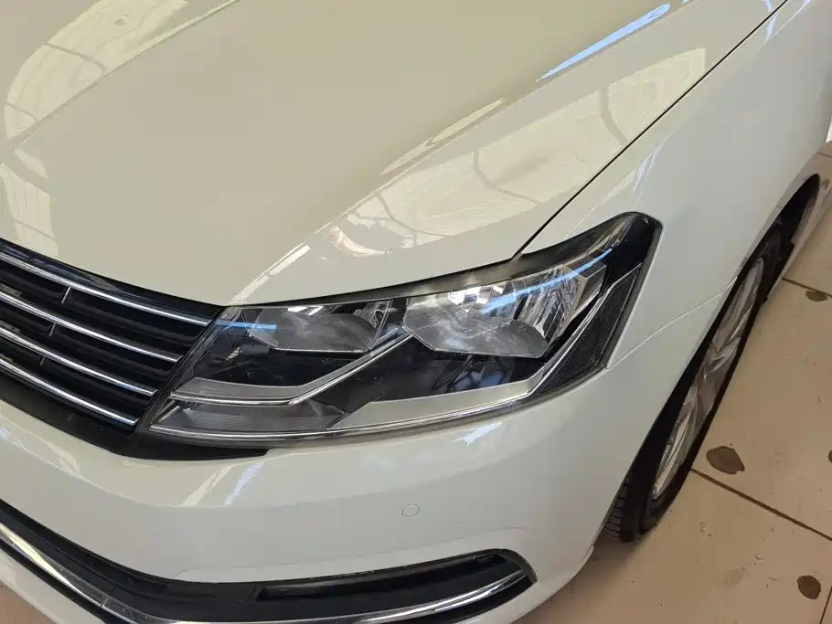 Volkswagen Lavida — миниатюра 5