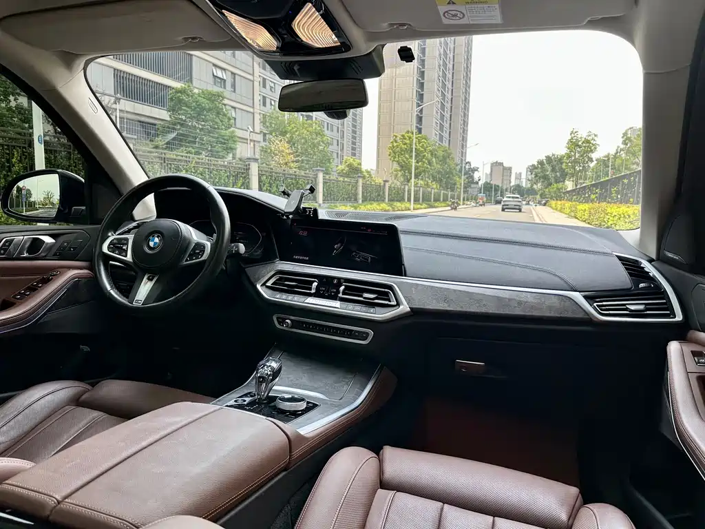BMW X5 (Import) — миниатюра 14