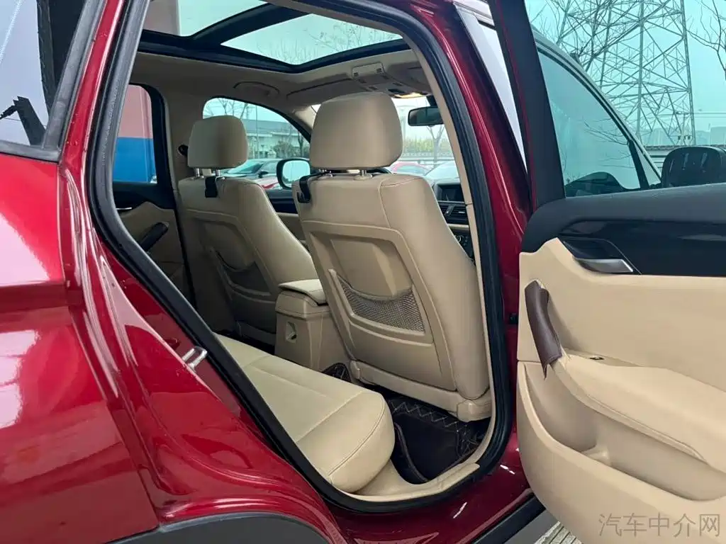 BMW X1 (Import) — миниатюра 9