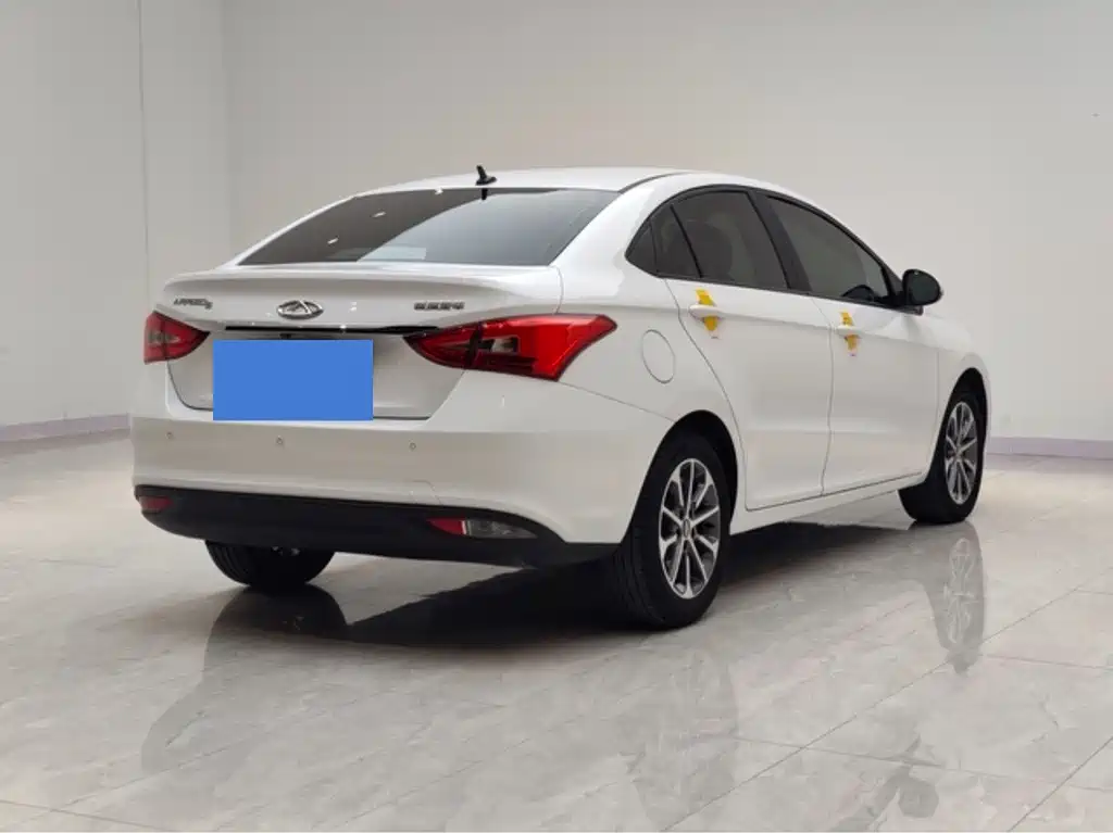 Chery Arrizo 5 — миниатюра 8