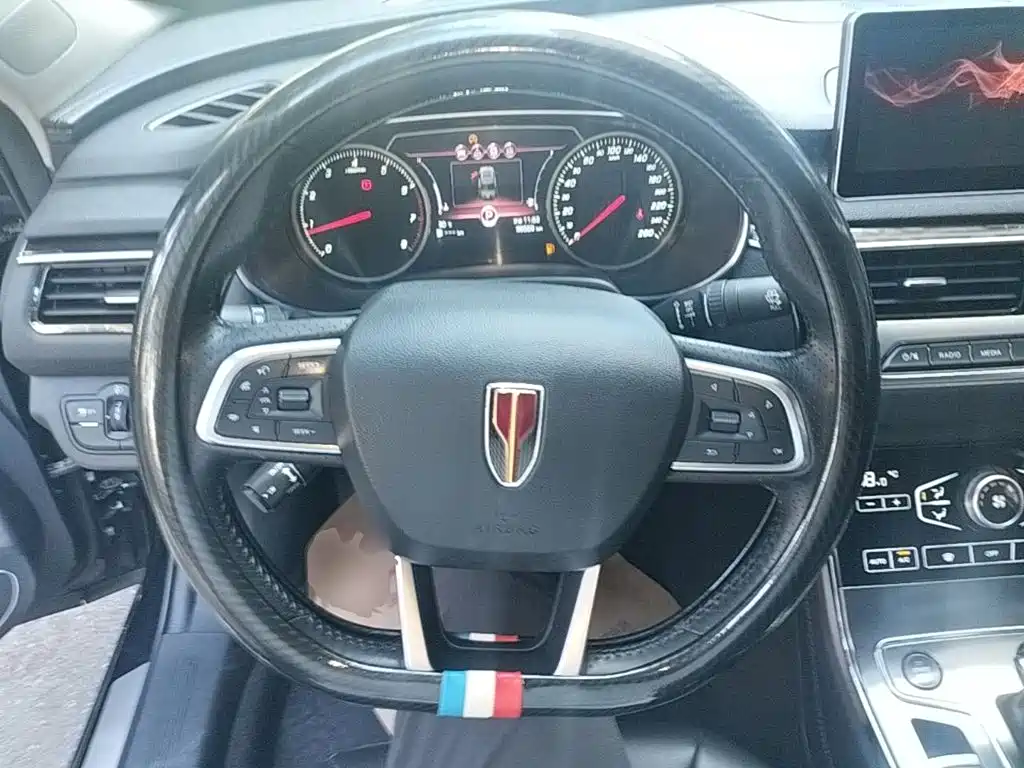Hongqi Hongqi H5 — миниатюра 11