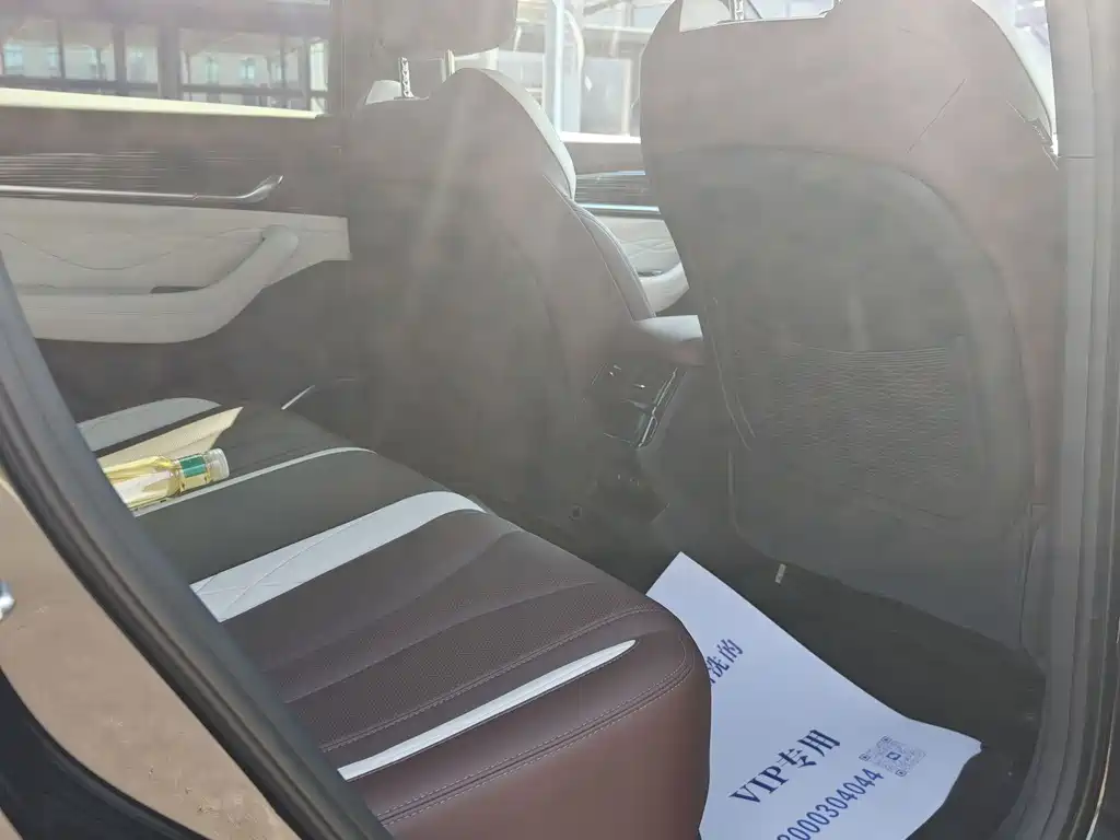 Geely Xingyue L — миниатюра 8