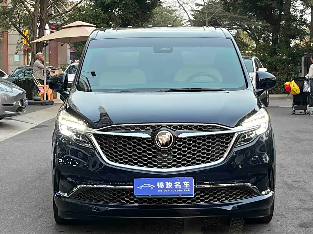 BUICK GL8
