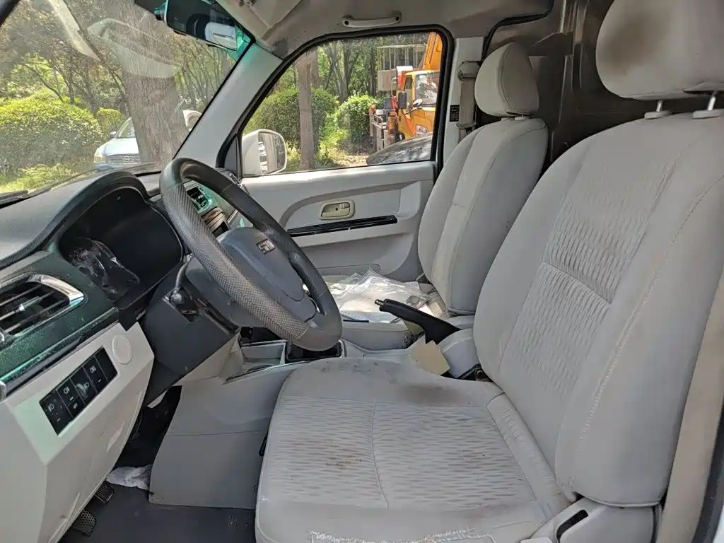 Jinbei Hiace X30L CNG — миниатюра 11