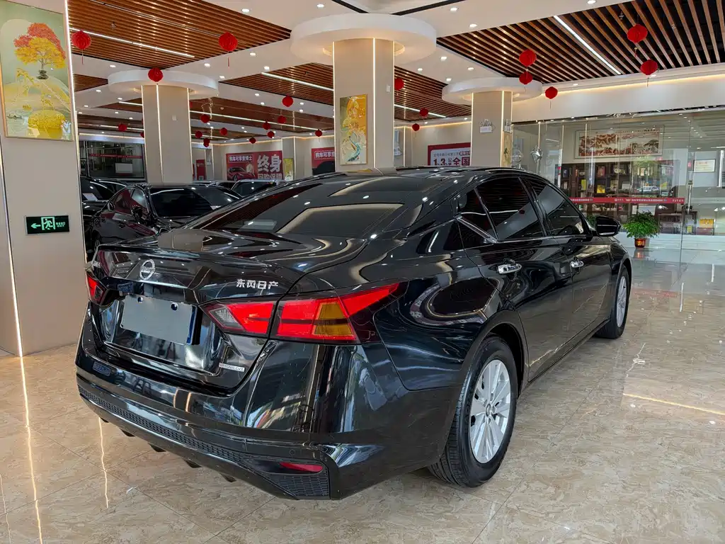 Nissan Teana — миниатюра 4