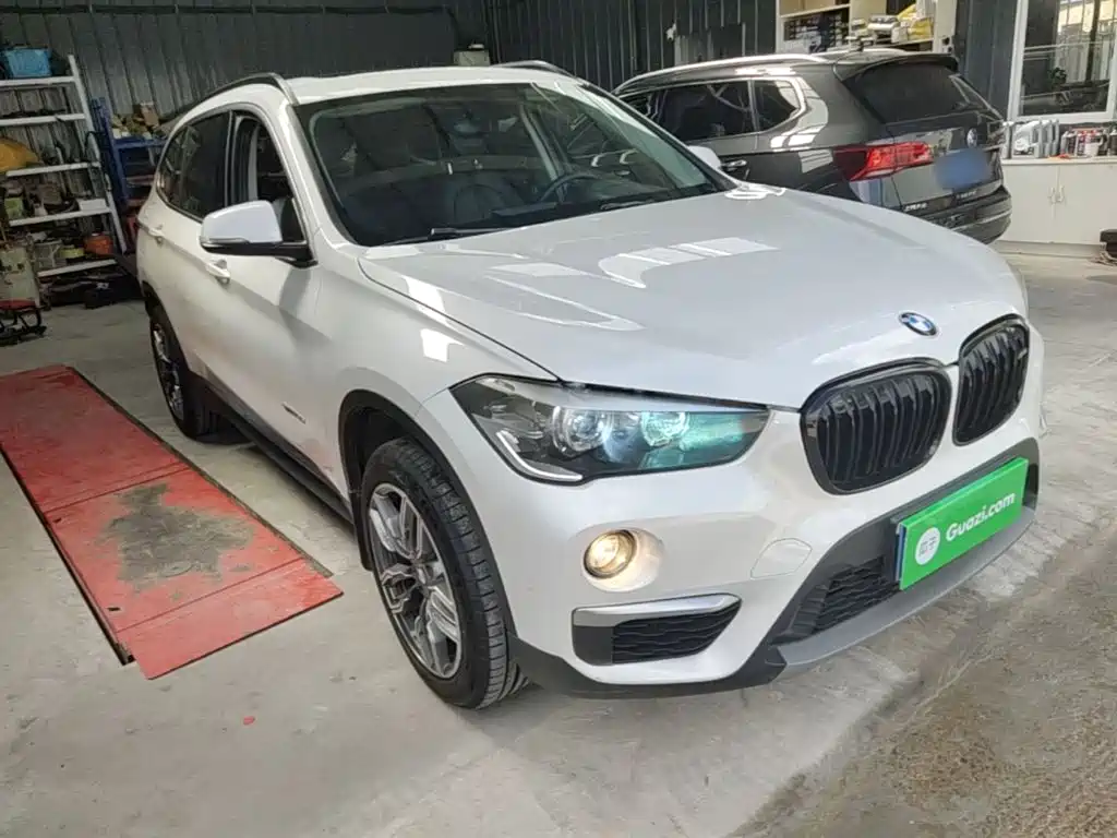 BMW X1 — миниатюра 4