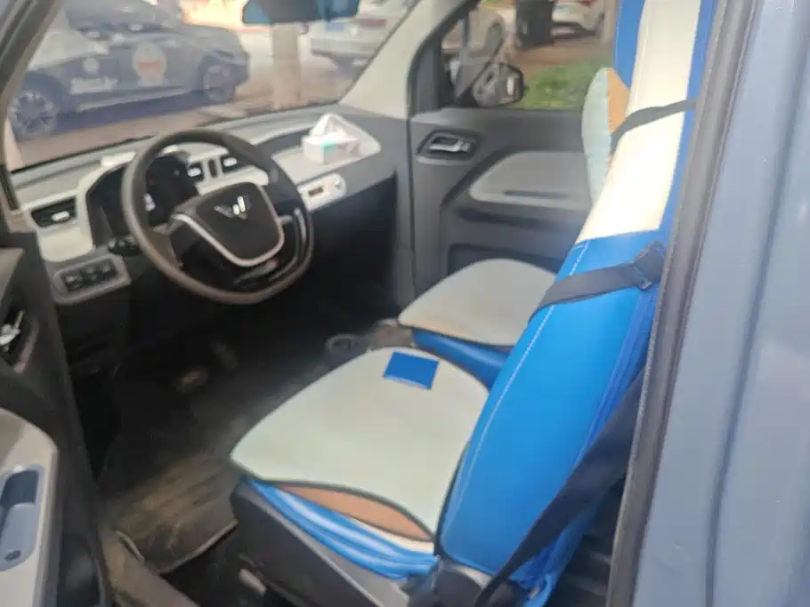Wuling MINIEV — миниатюра 9