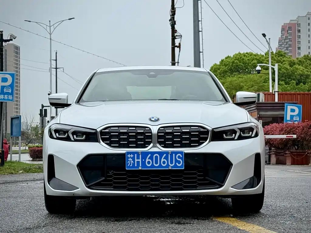 Купить BMW 3 Series