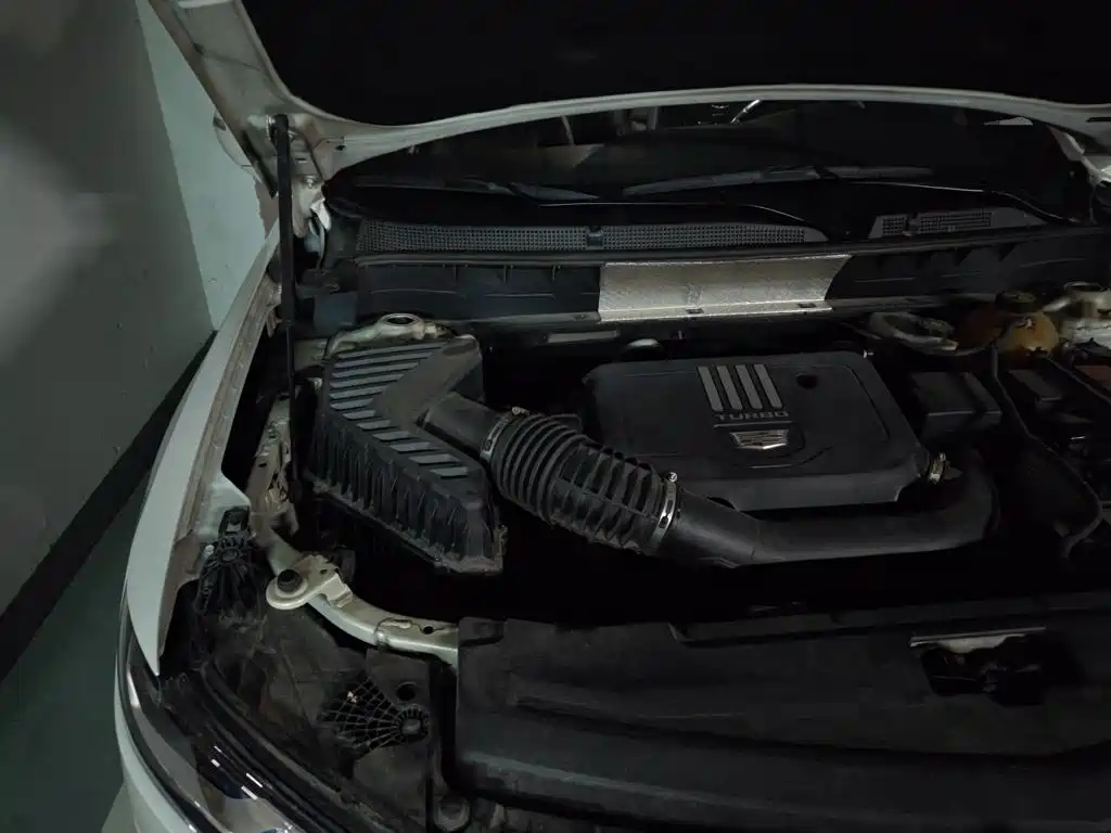 Cadillac XT6 — миниатюра 20