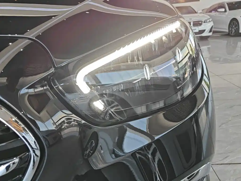 Mercedes-Benz E-Class New Energy — миниатюра 24
