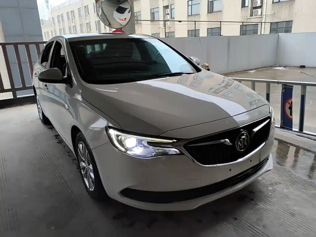 Buick Excelle — миниатюра 4