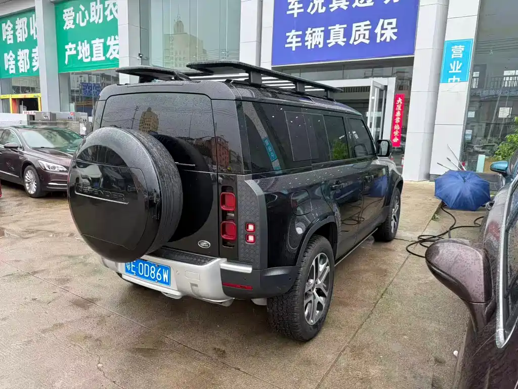 Land Rover Defender — миниатюра 9