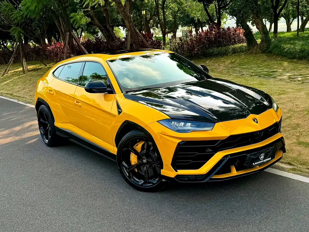 Lamborghini Urus — миниатюра 3